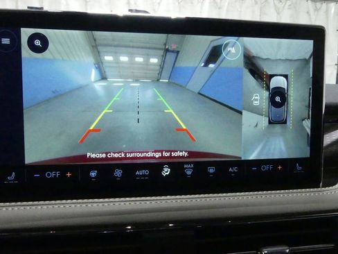 New 2025 Lincoln Corsair Reserve w/ Rear Removable Package Tray image 11