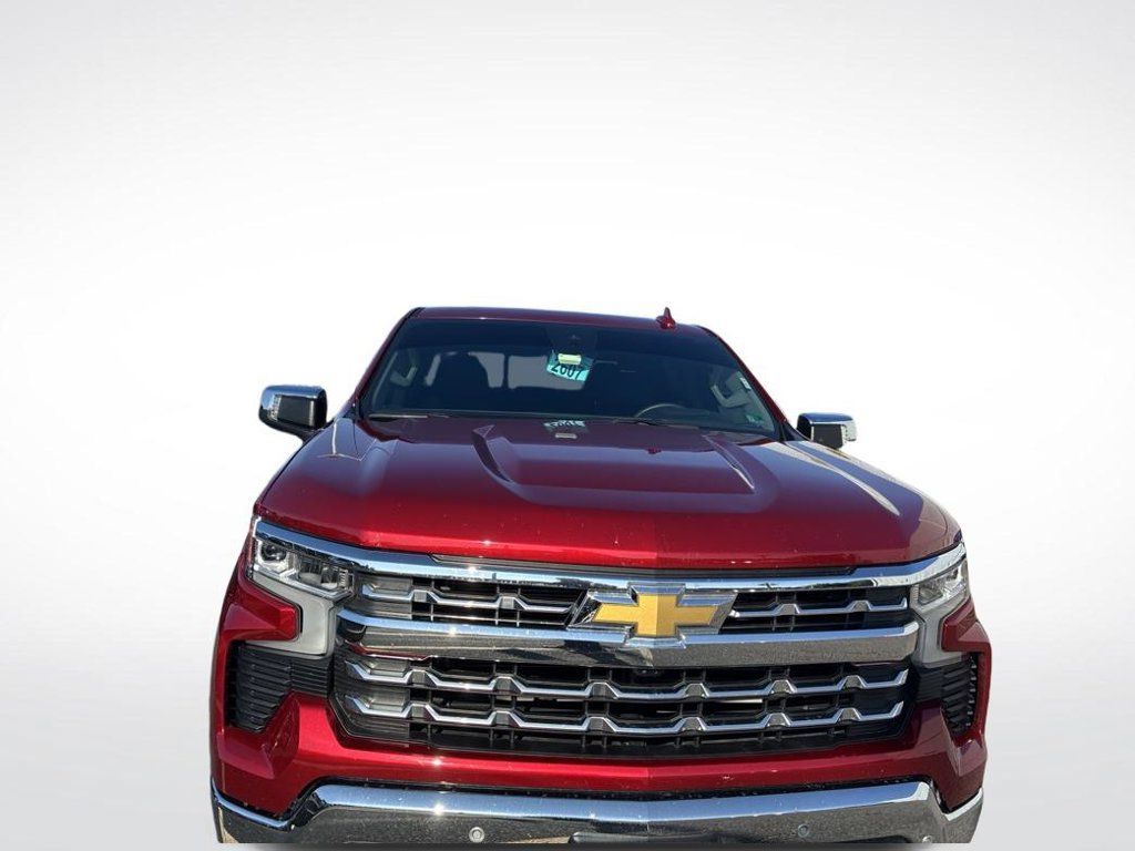 Used 2025 Chevrolet Silverado 1500 LTZ w/ LTZ Premium Package AWD/4WD image 2