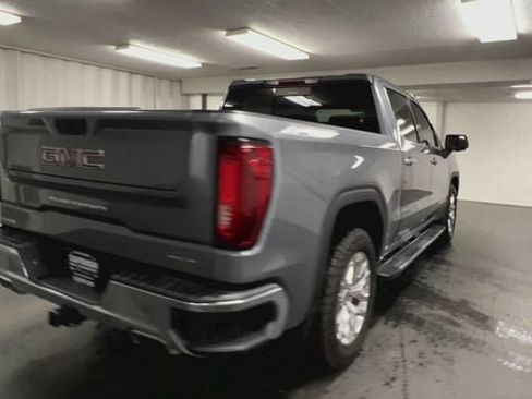 Certified 2022 GMC Sierra 1500 SLT w/ SLT Premium Package AWD/4WD image 8