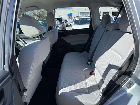 Used 2018 Subaru Forester 2.5i w/ Alloy Wheel Package image 11