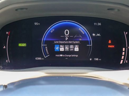 Used 2025 Toyota Camry LE w/ Convenience Package FWD image 13