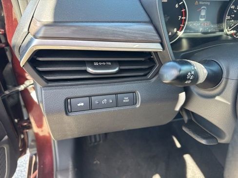 Used 2023 Nissan Altima 2.5 SV FWD image 18