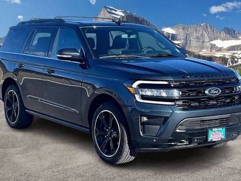 Used 2022 Ford Expedition Limited AWD/4WD image 12