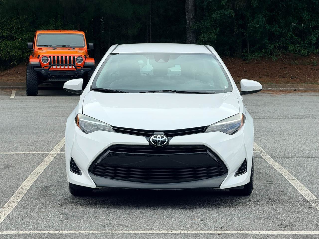 Used 2018 Toyota Corolla LE FWD image 4