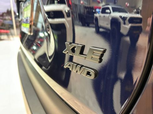 New 2025 Toyota RAV4 XLE image 31