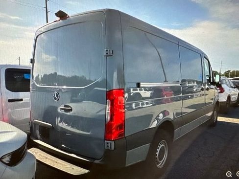 Used 2024 Mercedes-Benz Sprinter 2500 w/ Acoustic Package image 2