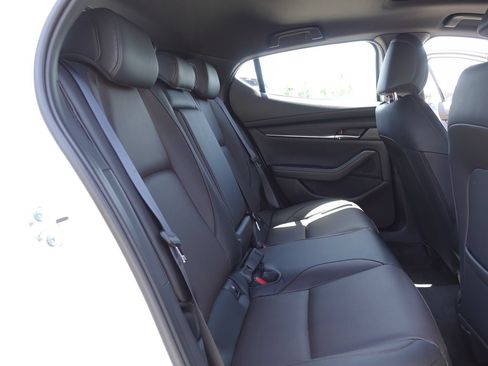 New 2026 MAZDA MAZDA3 2.5 S Hatchback w/ Premium Pkg FWD image 15