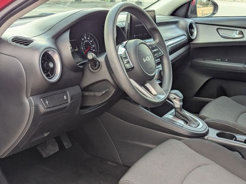 Used 2024 Kia Forte LXS image 13