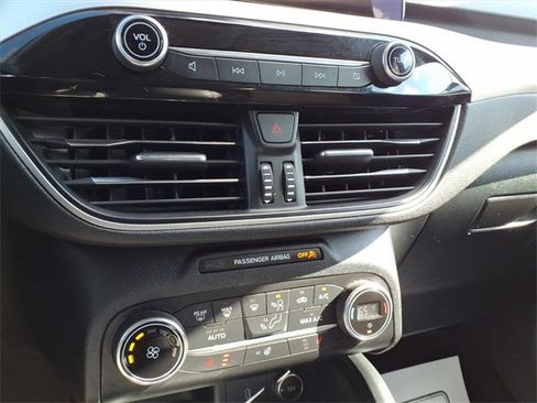 Used 2020 Ford Escape SEL image 20