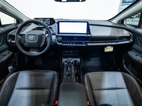 New 2026 Toyota Prius Plug-In Hybrid image 11