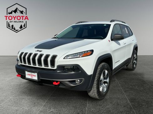 Used 2017 Jeep Cherokee Trailhawk image 1