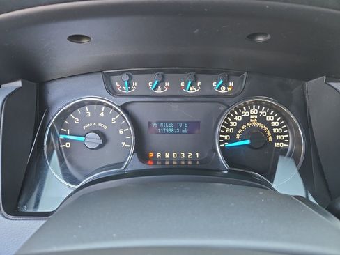 Used 2013 Ford F150 XLT image 21