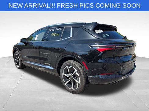 Used 2025 Chevrolet Equinox EV LT w/ Convenience Package FWD image 5