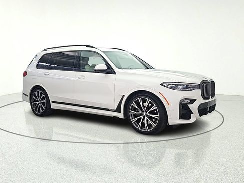 Used 2021 BMW X7 M50i w/ Dynamic Handling Package AWD/4WD image 9