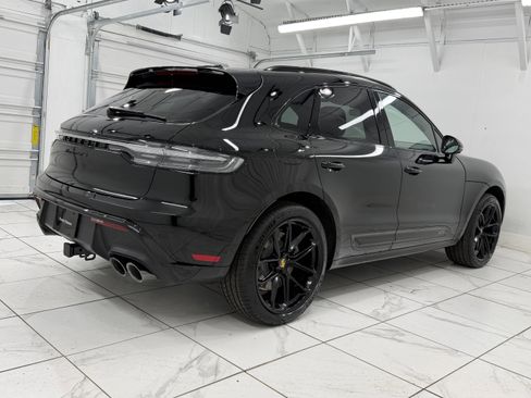 New 2026 Porsche Macan GTS image 12