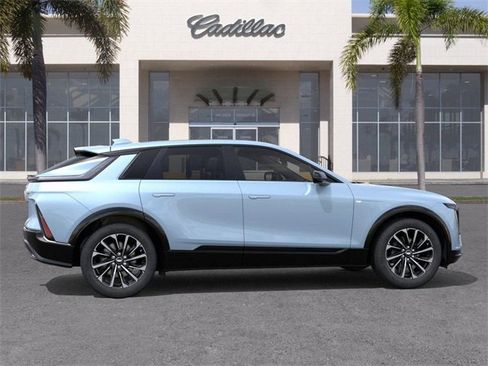 New 2026 Cadillac Lyriq Sport image 5
