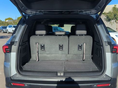 Used 2025 Buick Enclave Preferred image 26