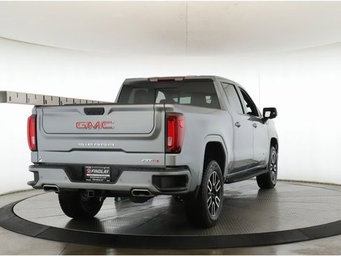 Used 2025 GMC Sierra 1500 AT4 w/ AT4 Preferred Package image 7