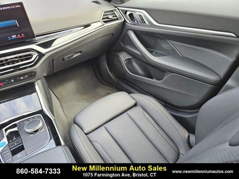 Used 2024 BMW i4 xDrive40i image 15