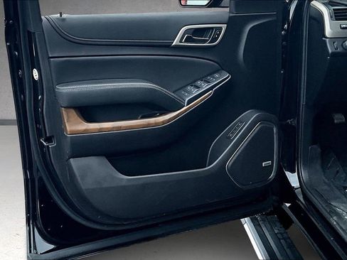 Used 2019 GMC Yukon Denali w/ Denali Ultimate Package image 21