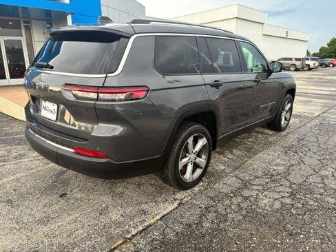 Used 2022 Jeep Grand Cherokee L Limited AWD/4WD image 8