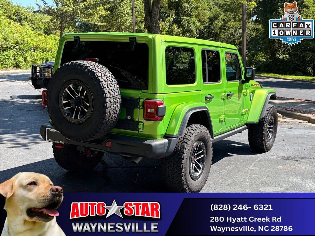 Used 2025 Jeep Wrangler Unlimited Rubicon AWD/4WD image 5