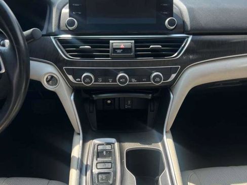 Used 2019 Honda Accord EX-L image 30