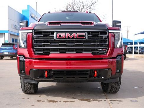 Used 2026 GMC Sierra 2500 AT4 w/ AT4 Premium Plus Package image 8