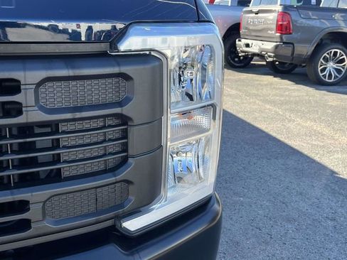 Used 2024 Ford F350 XL w/ Camper Package image 9