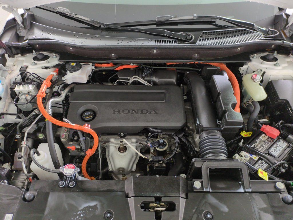 Certified 2025 Honda CR-V Sport Touring image 29