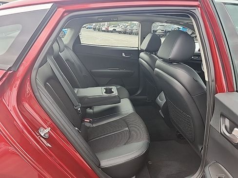 Used 2019 Kia Optima S w/ S Panoramic Sunroof Package image 34