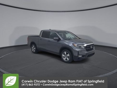 Used 2025 Honda Ridgeline RTL image 3