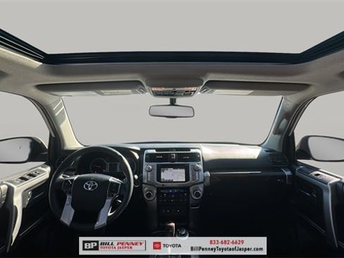 Used 2018 Toyota 4Runner Limited image 10