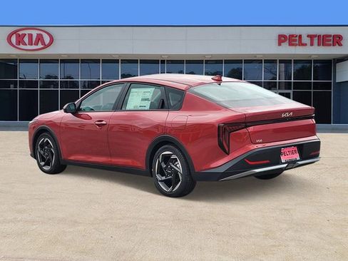 New 2026 Kia K4 GT-Line Turbo FWD image 3