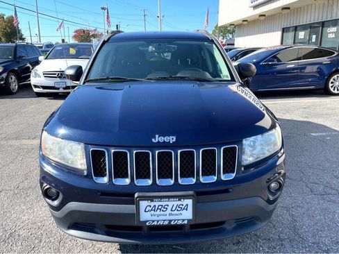 Used 2013 Jeep Compass Sport image 4