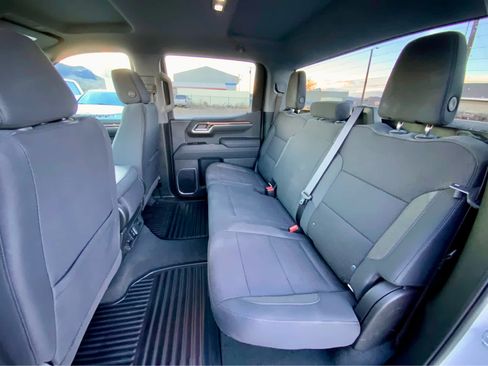 New 2026 Chevrolet Silverado 1500 LT image 32