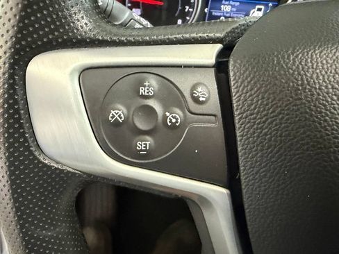 Used 2024 GMC Terrain SLE FWD image 17