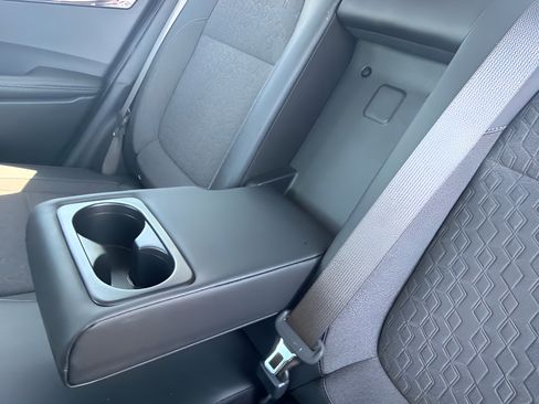 Used 2025 Kia Seltos S FWD image 27