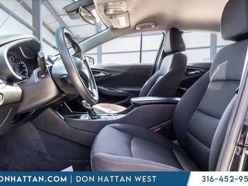 Used 2023 Chevrolet Malibu LT FWD image 4