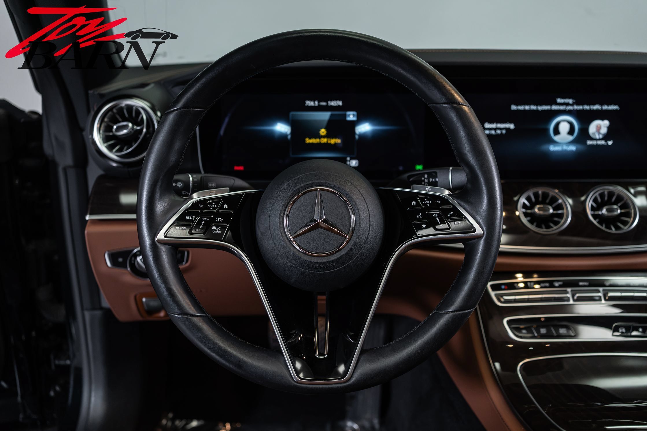 Used 2022 Mercedes-Benz E 450 4MATIC Cabriolet image 36
