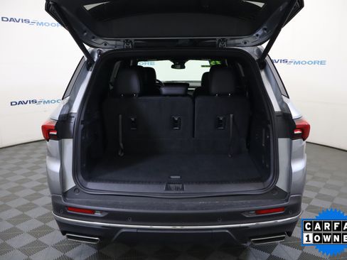 Used 2025 Buick Enclave Preferred FWD image 9