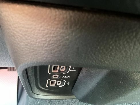 Used 2023 RAM 1500 Big Horn AWD/4WD image 27