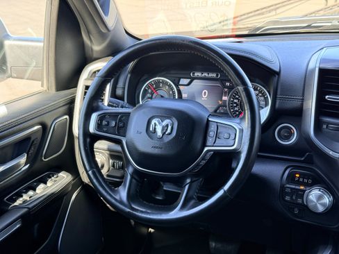 Used 2021 RAM 1500 Laramie AWD/4WD image 15