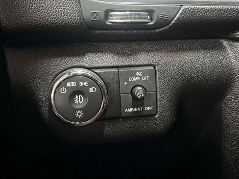 Used 2016 Chevrolet Traverse LT AWD/4WD image 40
