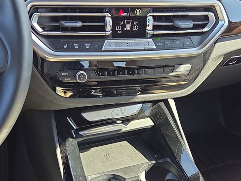 Used 2024 BMW X3 xDrive30i w/ Convenience Package w/ZPA image 20