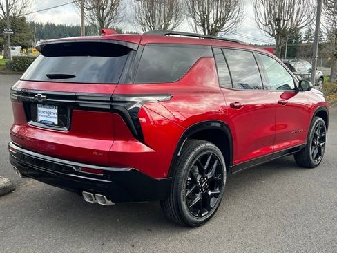 New 2026 Chevrolet Traverse RS image 8