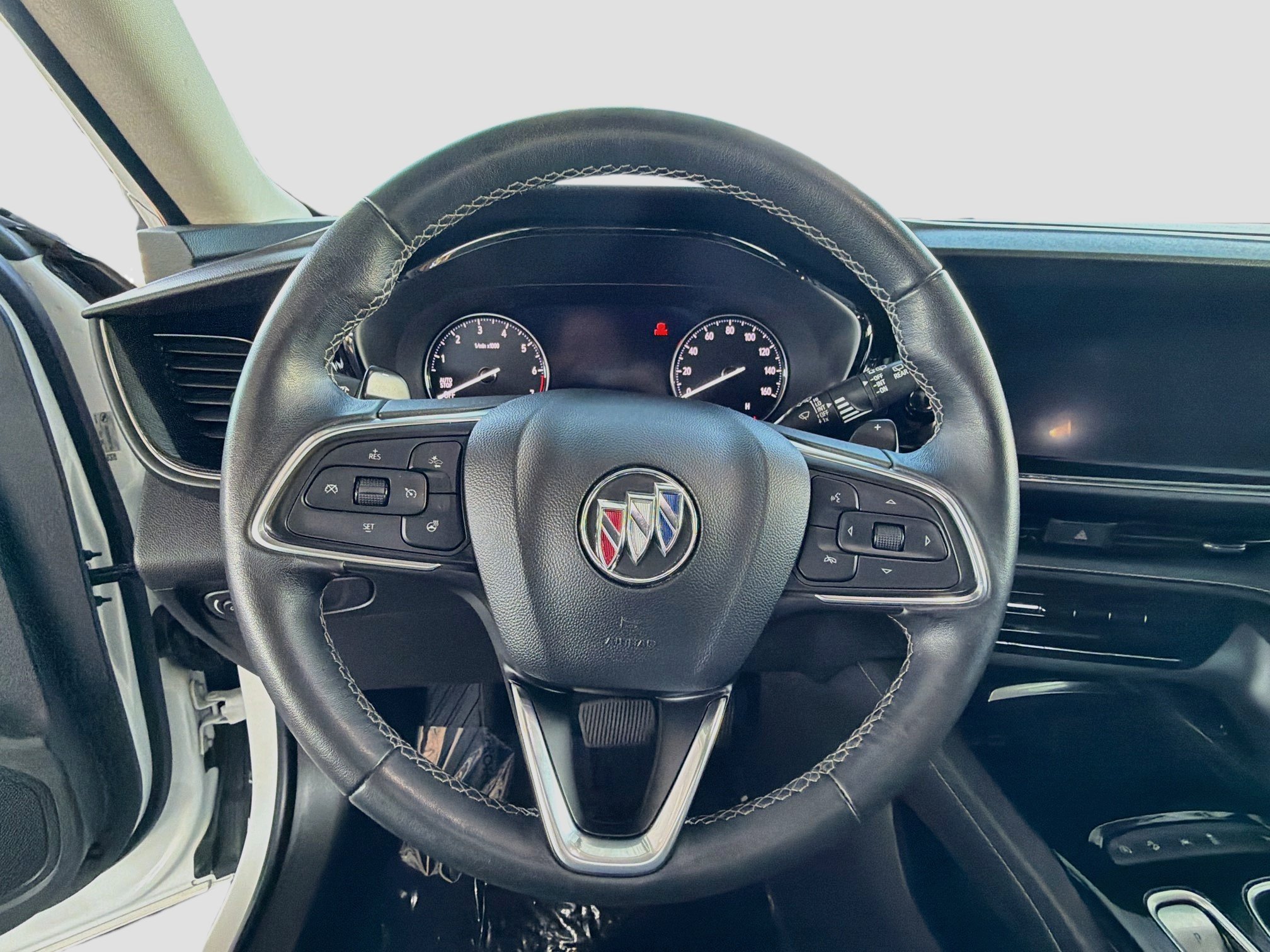 Used 2021 Buick Envision Essence w/ Sport Touring Package AWD/4WD image 17