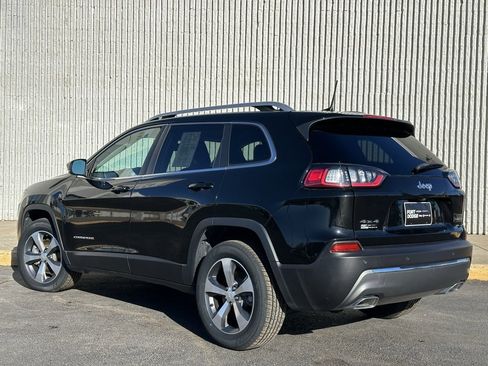 Used 2020 Jeep Cherokee Limited image 3