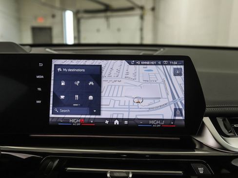 New 2026 BMW X1 xDrive28i w/ Technology Package image 17