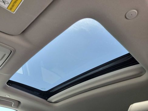 Used 2026 Honda CR-V EX-L image 18